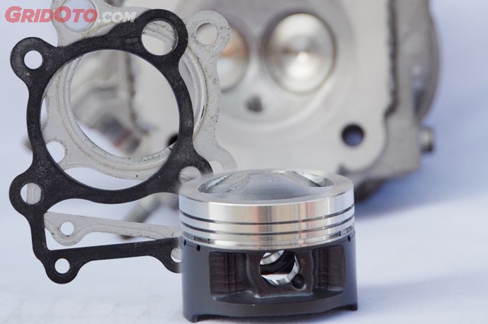 Ilustrasi paking blok silinder di mesin motor bekas