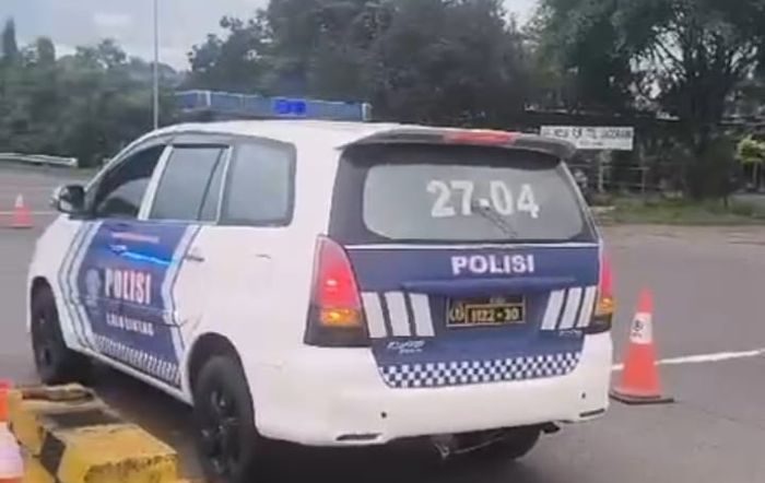 Mobil Patroli Toyota Innova Polisi miliki kode angka di kaca belakang, ini artinya