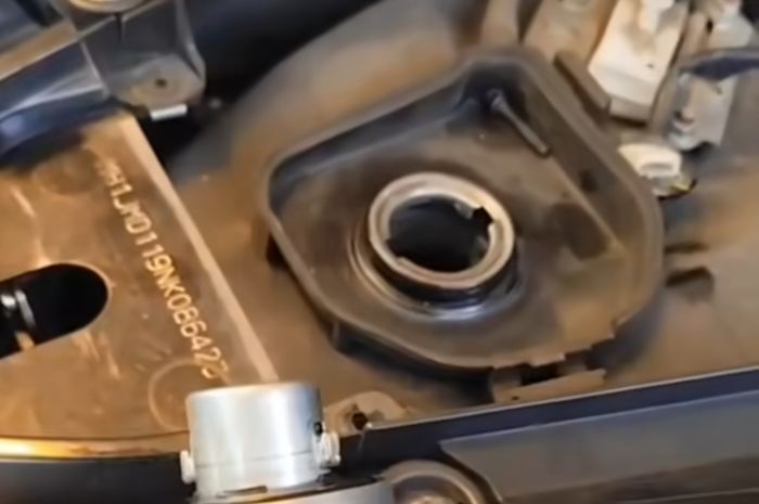 Puluhan motor mogok setrlah isi bensin di SPBU