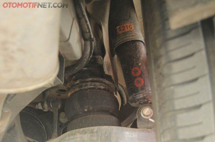 Chevrolet Captiva pasang air suspension Airgen biar enggak repot