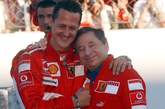 Michael Schumacher dan bos tim Ferrari Jean Todt