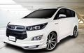 Dongkrak Tampilan Elegan Toyota Innova Pakai Body Kit Ativus!