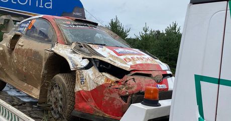 Toyota GR Yaris Remuk, Pereli Tim Toyota Takamoto Katsuta Kecelakaan di Reli Estonia 2022