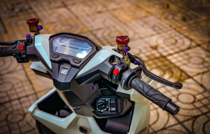 Beberapa upgrade pada kokpitnya