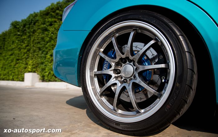 Modifikasi Honda Civic FB pakai pelek Volk Racing CE28 biar kental aura JDM