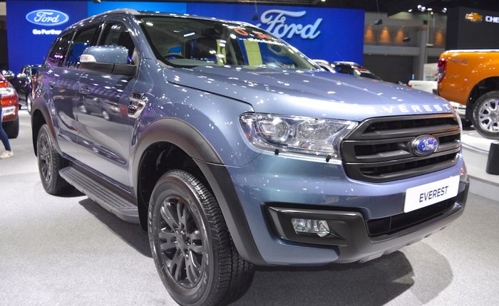 Ford Everest full aksesoris di Thailand