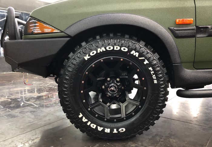 Restomod Ssangyong Musso pakai pelek Off Road Wheel dan ban GT Radial Savero Komodo M/T Plus
