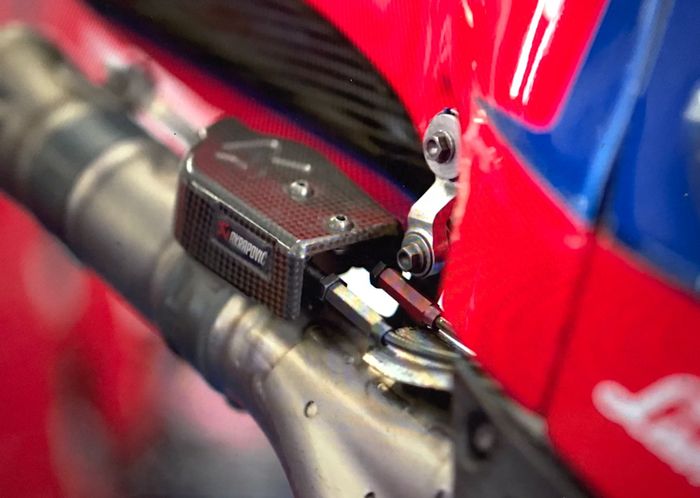 Sistem knalpot motor MotoGP di Ducati Desmosedici GP21