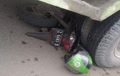 Honda BeAT Remuk Masuk Kolong Truk Hingga Terseret, Driver Ojol Masih Beruntung Lecet Sedikit