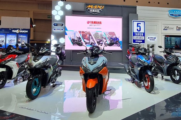 Yamaha luncurkan Yamaha Aerox versi 'murah' atau non connected di IMOS+ 2023  