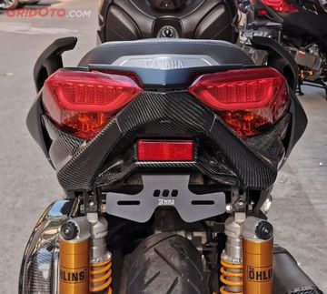 Xmax tail tidy cheap