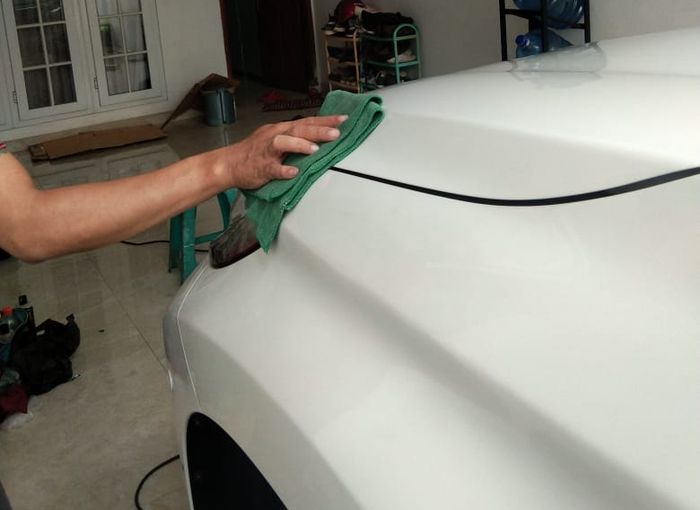 Mobil yang terlihat bersih bukan berarti bebas dari jamur