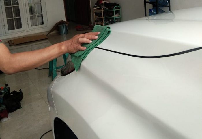 Mobil yang terlihat bersih bukan berarti bebas dari jamur