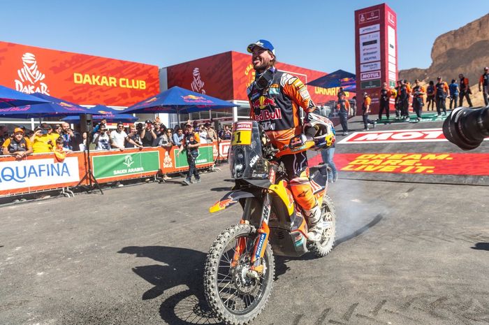 Juara Reli Dakar 2019 Toby Price kecewa karena kalah dari pembalap Honda pada Reli Dakar 2020 di Arab Saudi