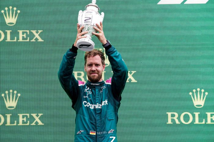 Vettel menjalani balapan yang luar biasa di F1 Hongaria 2021 dengan finish di posisi kedua