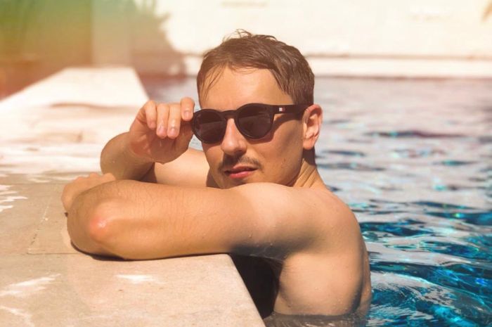 Jorge Lorenzo ketika berlibur di Bali dan kini akan segera umumkan comeback ke MotoGP