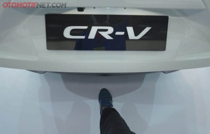 Honda CR-V kini punya fitur kick sensor