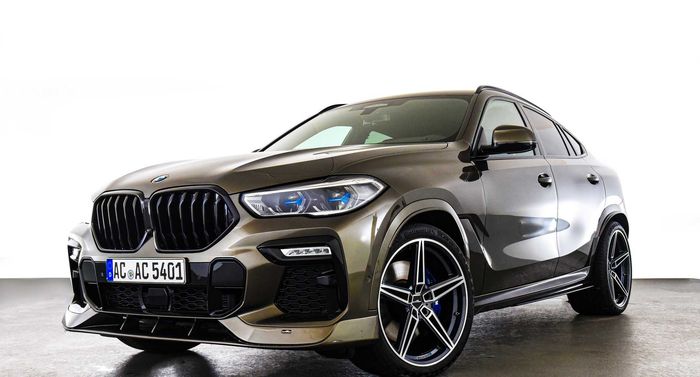 Eksterior BMW X6 juga mendapatkan body kit 