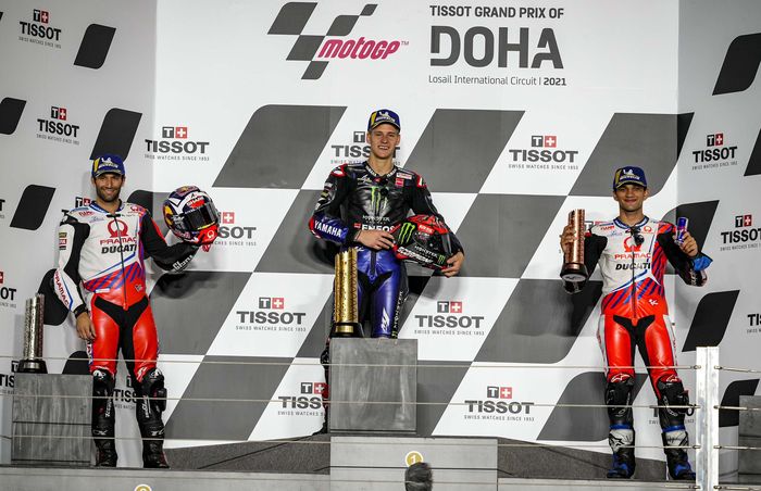 Dari kiri ke kanan: Johann Zarco, Fabio Quartararo dan Jorge Martin di podium MotoGP Doha 2021