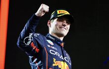Juara Dunia F1 2022 Max Verstappen Raih Penghargaan Pembalap Terbaik di Negaranya Lewis Hamilton