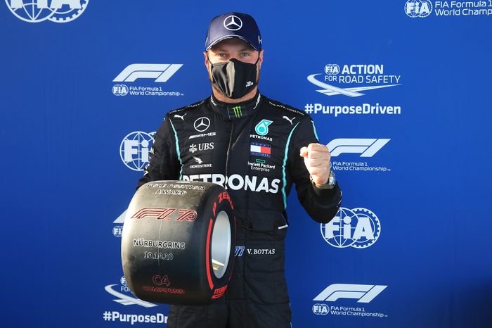 Valtteri Bottas meraih pole position F1 Eifel 2020 menggunakan ban lunak