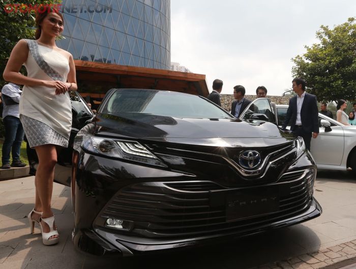 Toyota All New Camry Hybrid
