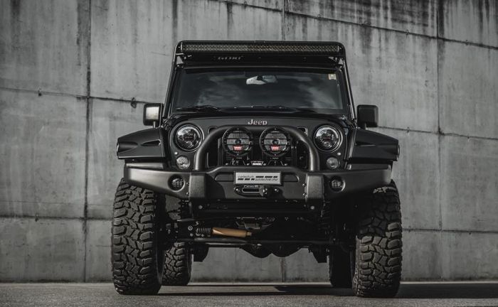 Tampilan sangar Jeep Wrangler Rubicon hasil garapan Cartech