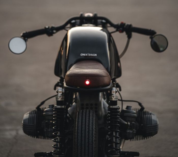 Tangki masih standar namun untuk subframe sudah dirombak dan jok diganti baru