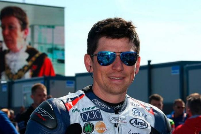 Dan Kneen, pembalap yang tewas di Superbike Isle of Man TT
