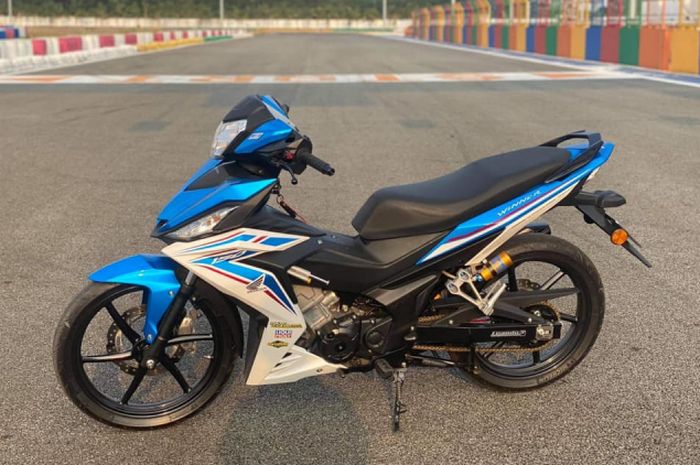 Modifikasi simpel Honda Supra GTR 150