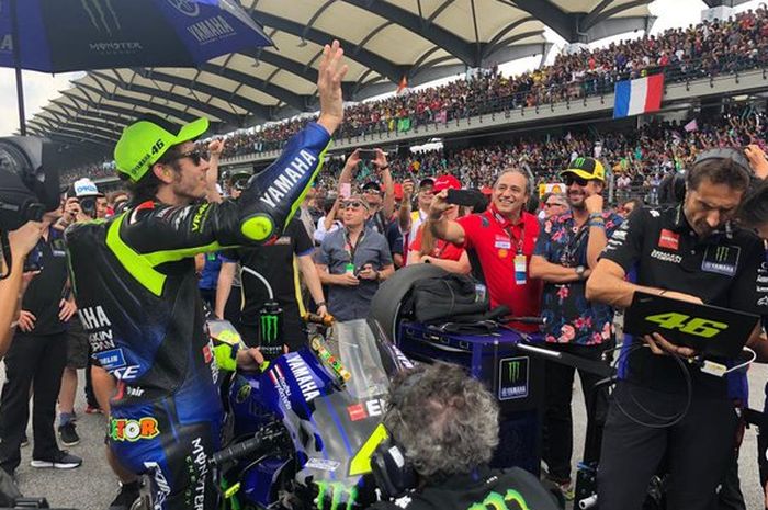Valentino Rossi gagal podium di MotoGP Malaysia 2019, (3/11/2019). Ternyata Valentino Rossi bikin rekor baru fastest lap di MotoGP Malaysia
