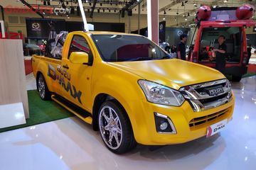 Video Mobil Mobil Isuzu Bikin Heboh Pengunjung Single Cabin Dibikin Ceper Sob Gridoto Com