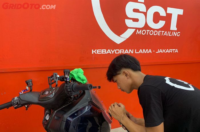 SCT Kebayoran Lama berikan layanan detailing lengkap untuk motor 