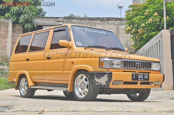 Tampang Boleh Tua Tapi Interior Toyota Kijang Grand 1995 Ini Muda Gridoto Com