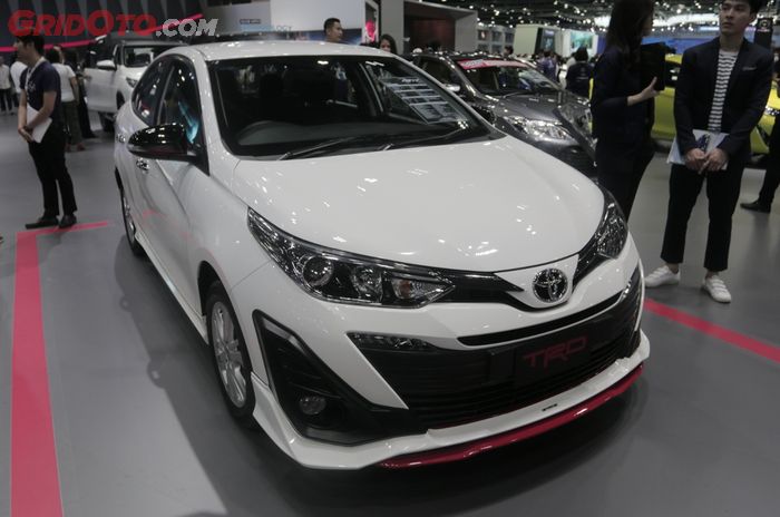 Toyota Yaris Ativ berbajuTRD di Bangkok Motor Show 2018