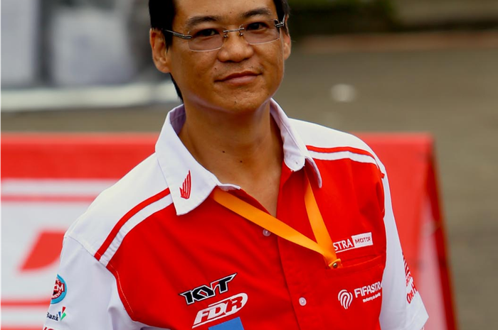 Tunner dan pemilik tim balap motor Indonesia, Benny Djatiutomo, meninggal dunia (2/6/2018).