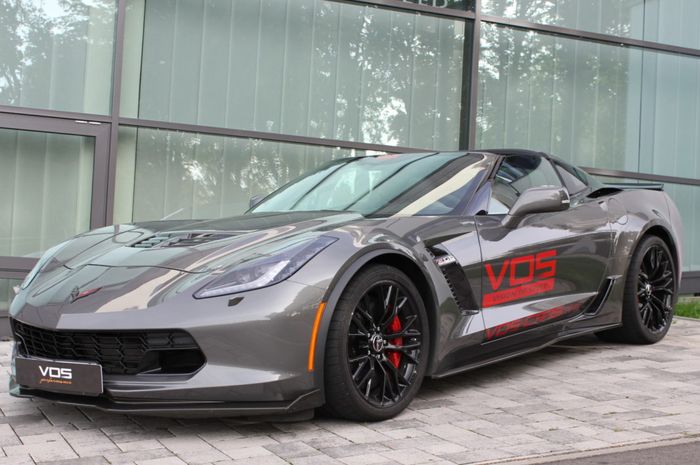 Chevrolet Corvette Z06 garapan VOS Performance