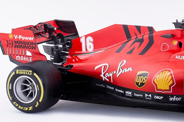 Mobil Ferrari SF1000 mengalami perubahan ekstrem, bagian belakang lebih ramping dibanding mobil sebelumnya, SF90