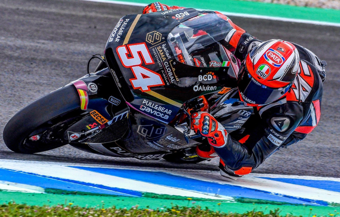 Mattia Pasini bersama tim Angel Nieto di Moto2 Spanyol