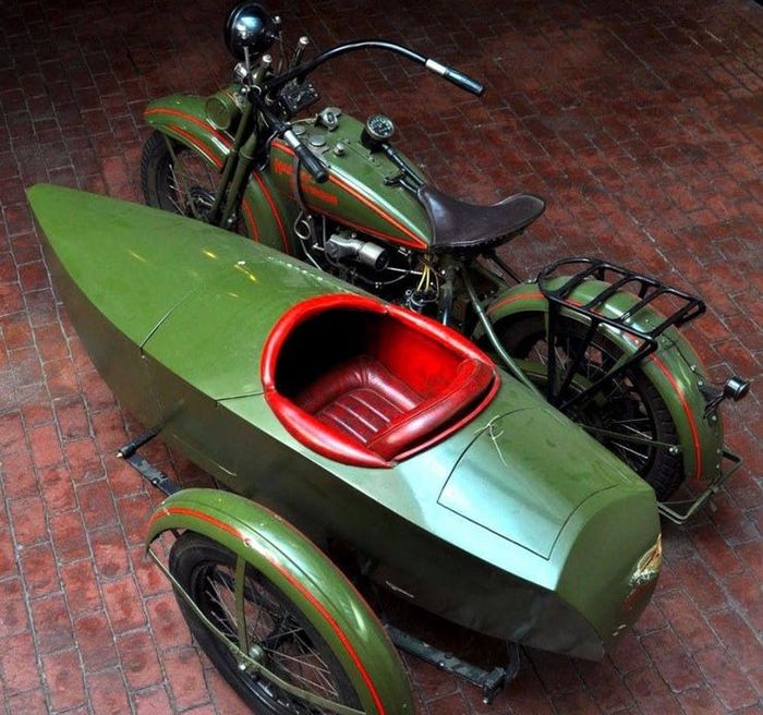 Motor amfibi nih, sespannya perahu