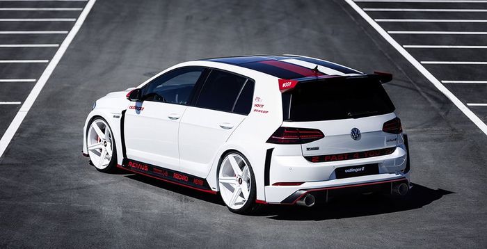 Tampilan belakang VW Golf GTI garapan Oettinger