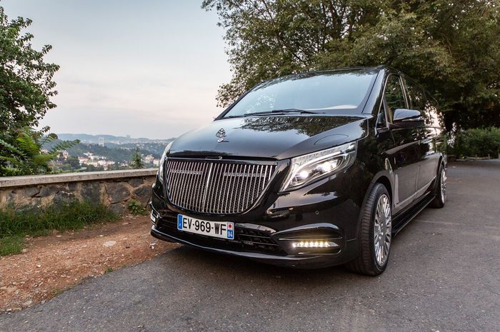Mercedes V Class >> Mercy V Class Paling Mewah Nih Gril Super Lebar Plus Kabin Mercedes V Class >> Mercy V Class Paling Mewah Nih Gril Super Lebar Plus Kabin