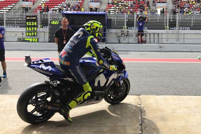 Valentino Rossi cari setting yang pas di MotoGP Catalunya