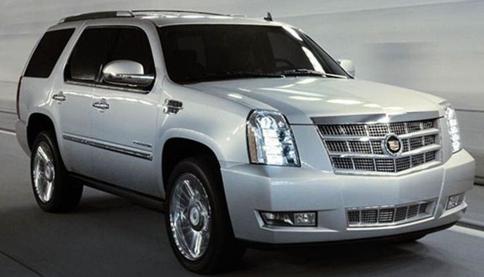 Cadillac Escalade tahun 2014 