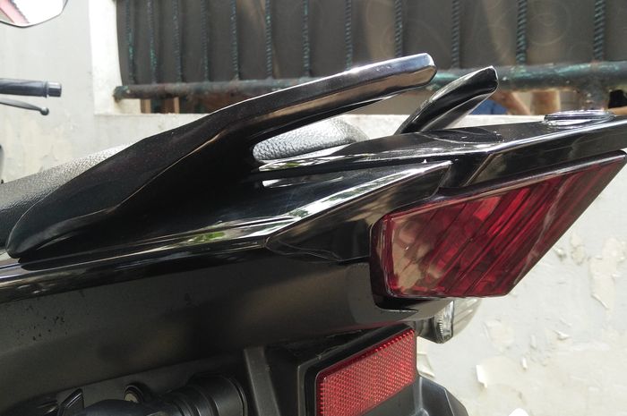 Fungsi behel di motor bukan untuk pegangan boncenger 