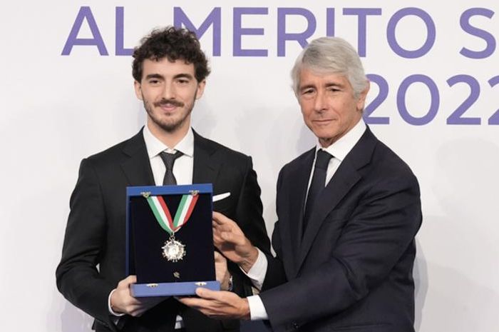 Berhasil meraih gelar juara dunia MotoGP 2022, Francesco Bagnaia mendapat penghargaan dari pemerintah Italia