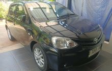 Cocok Jadi Mobil Pertama, Harga Toyota Etios Valco 2014 Sisa Segini