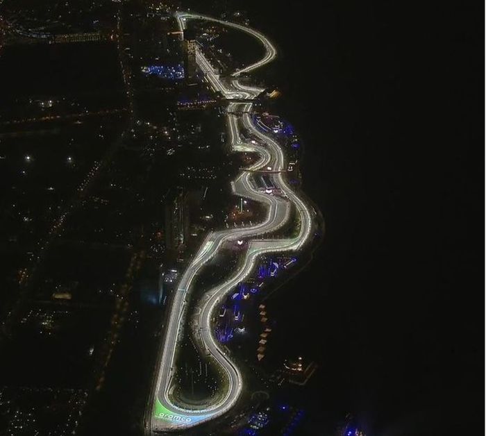 Sirkuit jalan raya kota Jeddah, Arab Saudi perdana gelar Formula 1