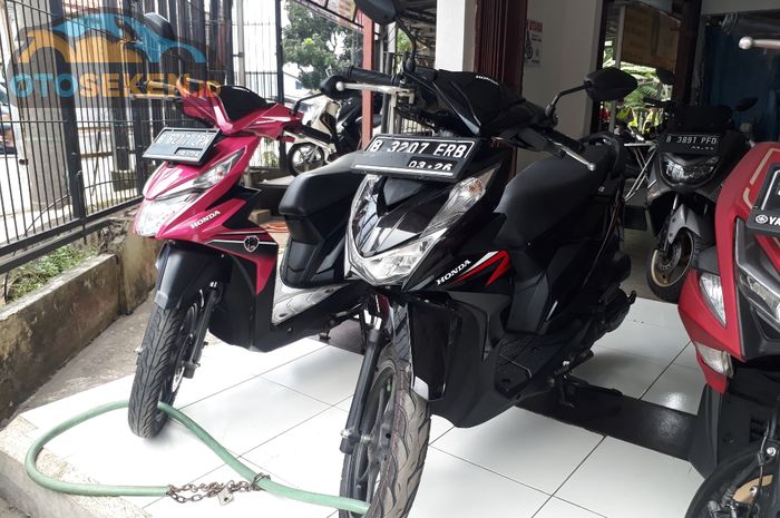 Honda BeAT bekas di showroom Sukses Motor Sawangan, Depok