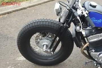 Shock springer chopper top